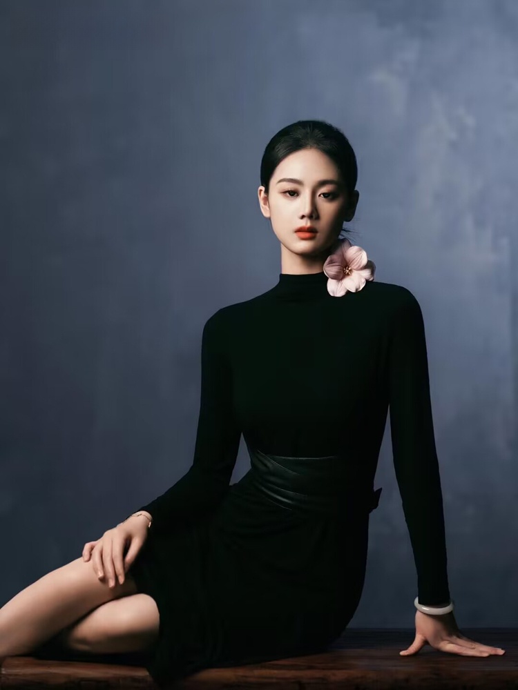 Ethnic Clothing & Online Fashion Store Khaadi Pk - Новое модное простое высококачественное черное платье